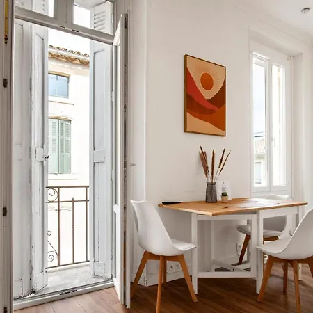Studio Terracotta - Cosy & Climatise - Entre Gare & Cite Apartment
