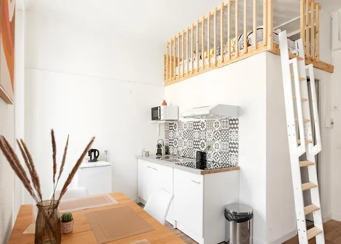 Montsejour - Climatise Entre Gare & Cite Apartament *